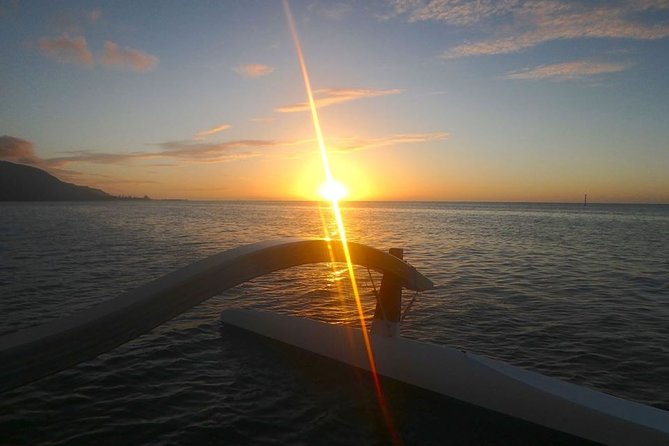 2-hour Private Sunset Cruise - A quiet sunset from Moorea’s lagoon