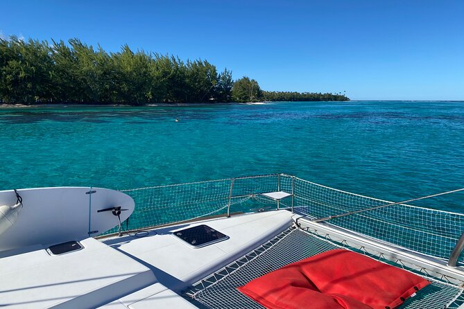 4 Days and 3 Nights in Catamaran on Raïatea and Tahaa - Meals, comfort, and time on deck