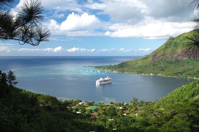 4x4 Moorea Safari Tours : With Hotel transfers - Is $57.09 good value?