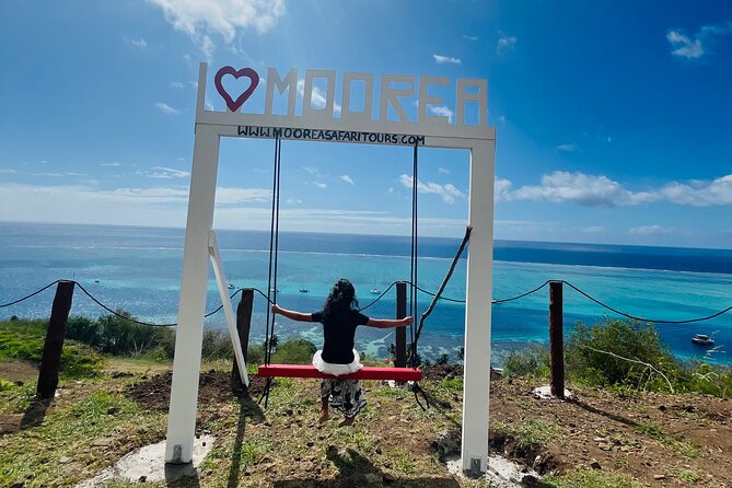 ALBERT TOURS: Excursion 4x4 safari with private SWING view point - Why this 4x4 ride is a smart Moorea overview