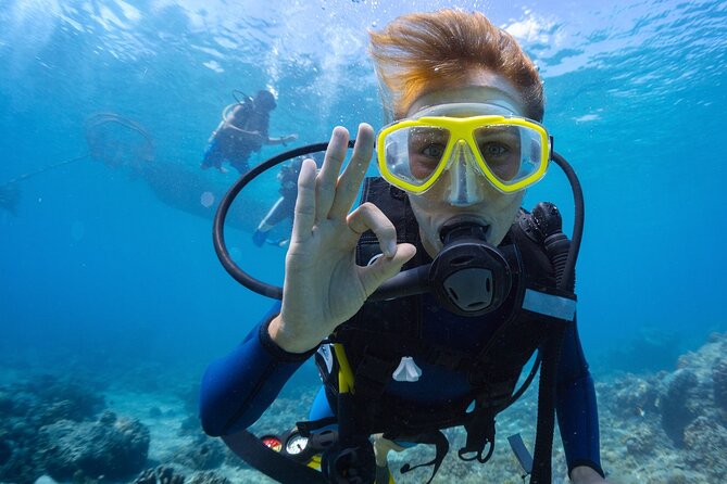 Baptism diving in the turquoise waters of Tahiti - What happens during the two-hour session