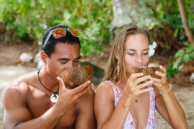 Bora Bora 4WD Tour Including Lunch at Lucky House & Jet Ski Tour - Two hours on the lagoon by jet ski