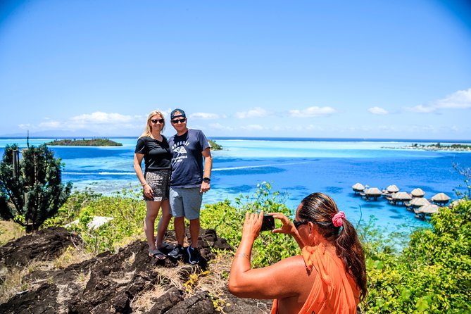 Bora Bora: Half Day Island 4WD Guided Tour - Morning, afternoon, or sunset?