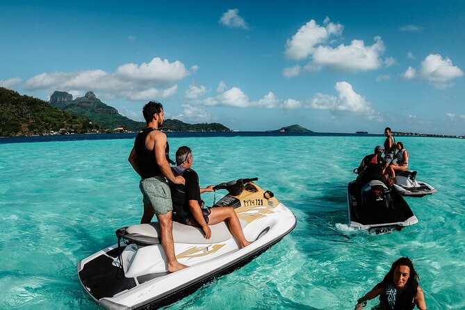 Bora Bora Moana Jet Ski - Getting out onto the turquoise water