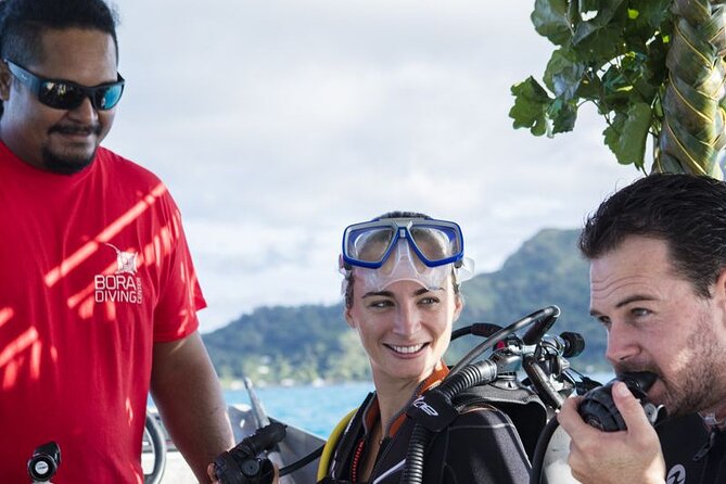 Bora Bora Underwater Scooter - Guides, instruction, and comfort underwater