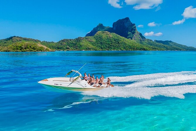 Crazyseahorseborabora Comfortable boat , sensational snorkeling . - Who will enjoy this outing most