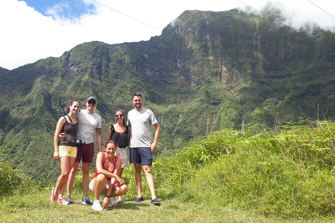 Crossing Island of Tahiti 4x4 Mountain, Waterfall, River, Basins - Key points to know before booking