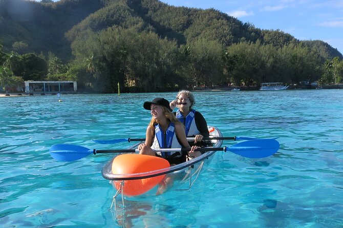 Eco guided excursion to the lagoon of Moorea in a transparent kayak Afternoon 2h - Who should book this Moorea kayak tour