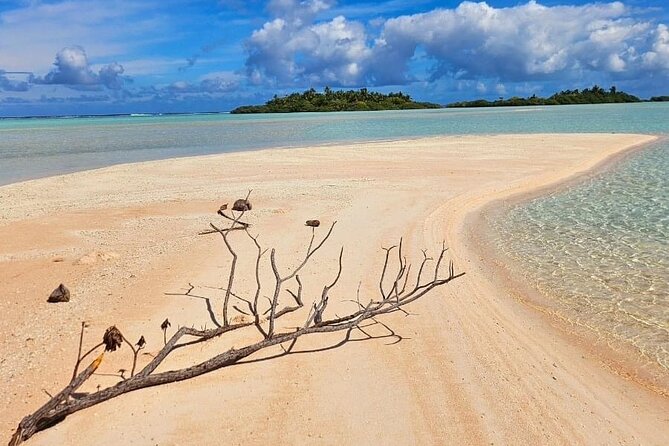 Excursion The Blue Lagoon and Reef Island - The Blue Lagoon, pink sand, and Bird Island