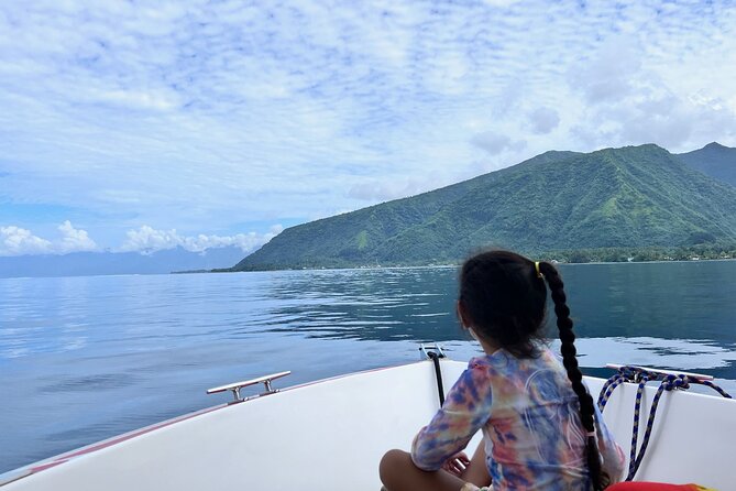 Excursion to discover the authentic Tahiti Peninsula 4:00 - Snorkeling in Clear Lagoon Water