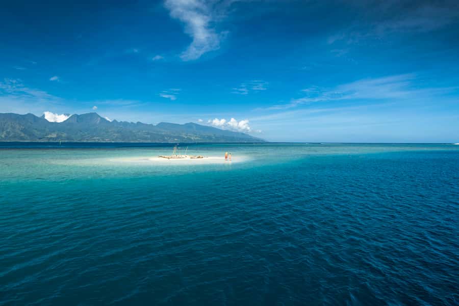 From Papeete: Tahiti Highlights Full-Day Private Tour - Vaihi and Faarumai: two waterfall stops with different moods