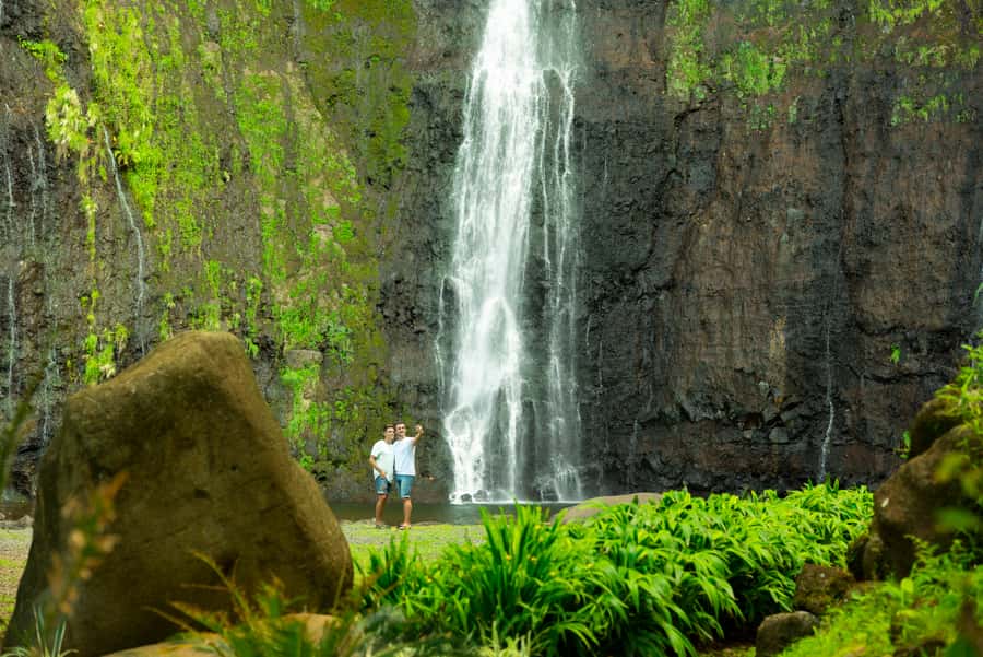 From Papeete: Tahiti Highlights Full-Day Private Tour - Arahoho Blowhole: watch the coast put on a show