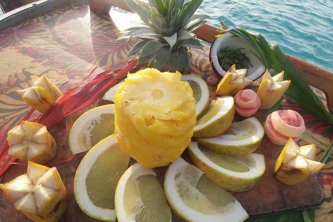 Introduction to sailing and discovering the lagoon - Snorkeling with rays, sharks, turtles, and tropical fish