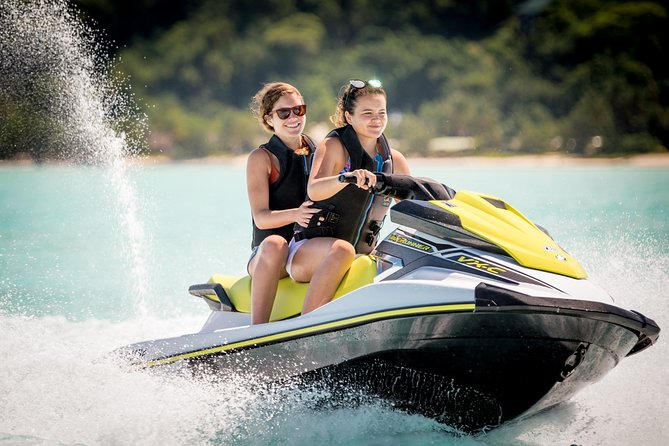 Island jet tour - Riding the Lagoon Around Bora Bora