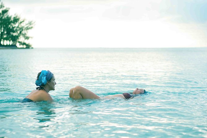 Janzu experience: massage and aquatic relaxation in the lagoon of Moorea - What happens during the one-hour session