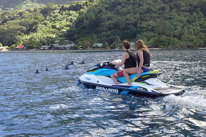 Jet-ski excursion 3 hrs Jet ski excursion to Moorea (single or two-seater) - What the $133.61 price buys you