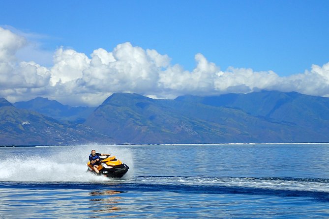 Jet-ski excursion 3 hrs Jet ski excursion to Moorea (single or two-seater) - Weather can change the whole experience