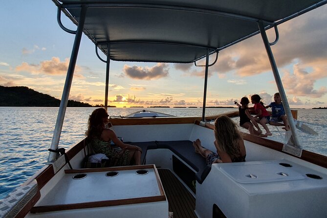 Lagoon Service Private Sunset Cruise - Ukulele music gives the ride a local voice