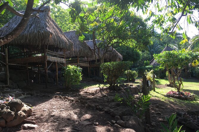 Land and Sea cultural tour to discover traditions, heritage and the lagoon - Who should book this experience