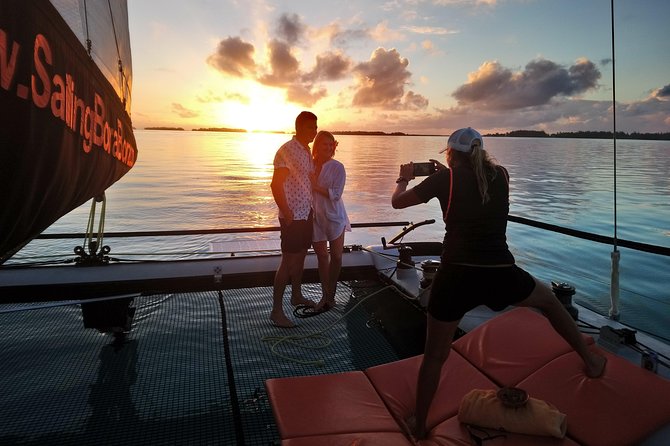 LUXURY Catamaran Bora Bora : The Sunset Escape - Mount Otemanu at the right moment