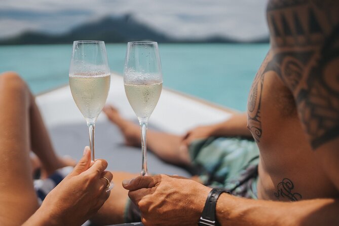 Luxury Private full day tour & Motu lunch in Bora-Bora - A Private Outrigger Makes the Morning More Flexible