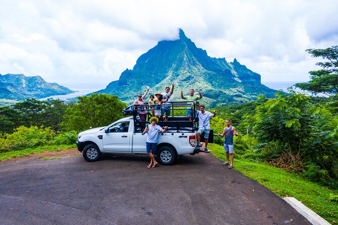 Moorea Aito 4WD Safari Tour - Half day - Pineapple fields and Moorea’s working countryside