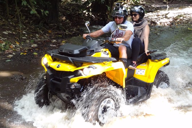 Moorea citycoco tour: The most beautiful beaches! - What the scooters are really like on the road