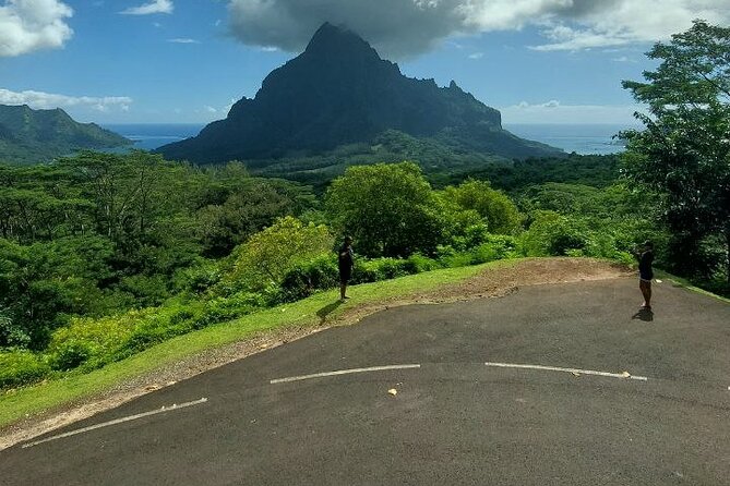 Moorea Private Full Day Tour - Belvedere Lookout and the interior valley