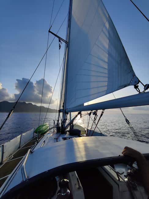 Moorea: private sunset sailing tour - Is the Moorea sunset sailing tour worth booking?