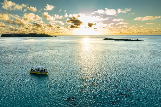 Moorea Sunset Boat Trip - Leaving from Moorea’s cruise quay at 4:00 pm