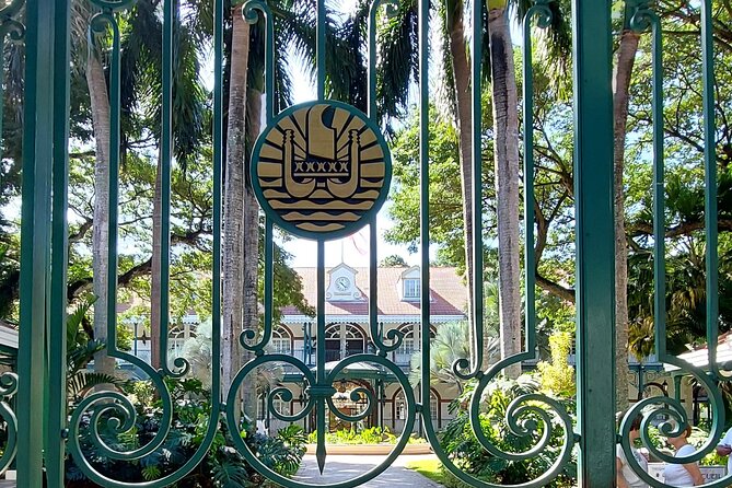 Papeete City Tour, 3hours (on Tahiti) - The Presidential Place and French Polynesia today
