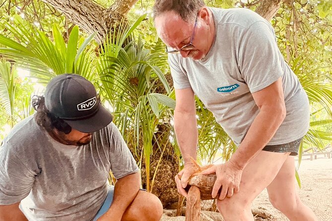 Private Full Day Lagoon Safari and Lunch on a Motu in Bora Bora - Guides Who Shape the Experience