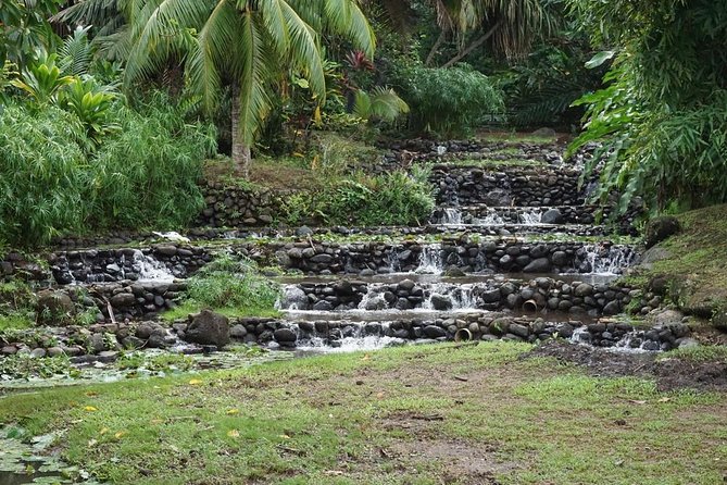 Private Full-Day Tahiti — Grotto, Gardens & Panoramas - Maraa Grotto offers a cool break from the road