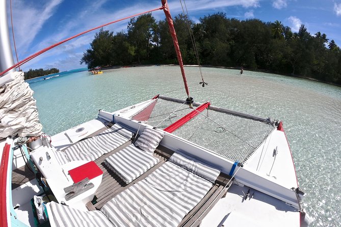 PRIVATE Full Day Tour : Moorea Snorkeling & Sailing on a Catamaran named Taboo - Sailing beyond the reef for Moorea views