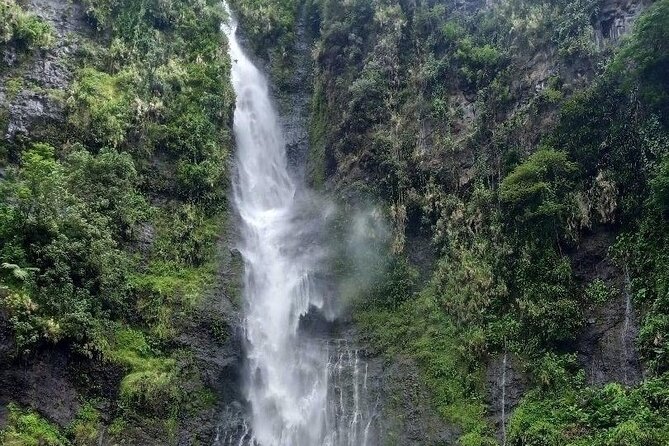 Private Full Day Tour of Tahiti - Arahoho Blowhole and the power of the sea