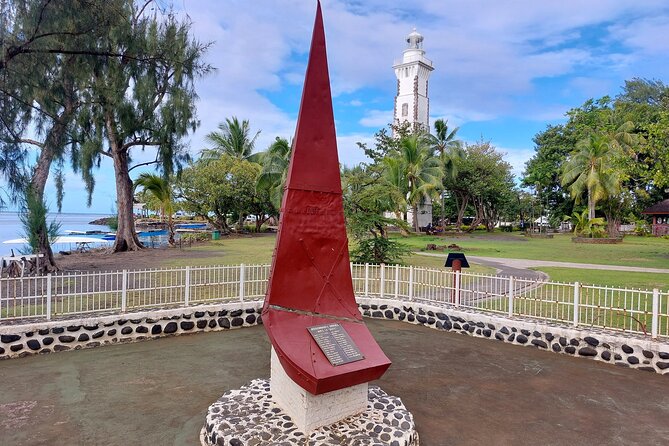 Private Half Day Tour: Papeete and Nature of Tahiti east coast - Papeete market: shopping with a short clock