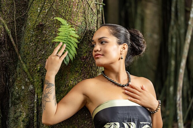 Private Photo Session on The Island of Moorea - Is $789.52 a fair price for your group?