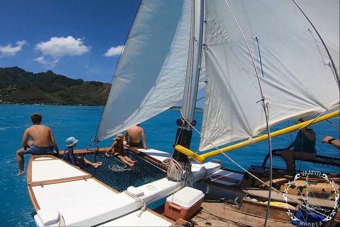 Private sailing adventure - A traditional canoe, not a standard lagoon cruise