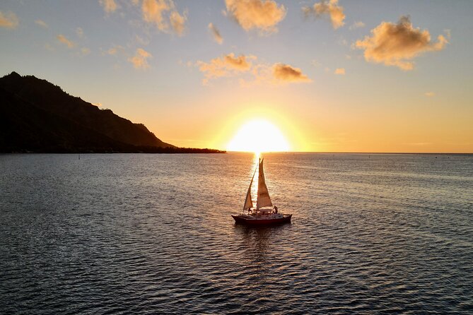 PRIVATE Sunset Cruise : Moorea Sailing on a Catamaran named Taboo - Cook’s Bay, Moorea’s great natural theater