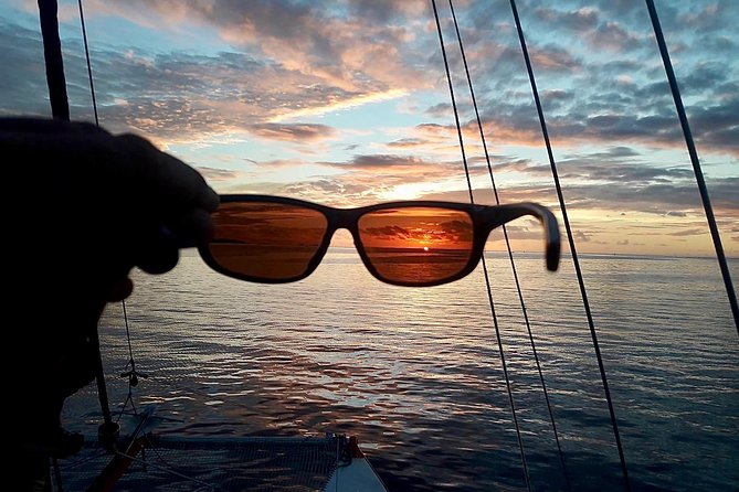 PRIVATE Sunset Cruise : Moorea Sailing on a Catamaran named Taboo - Practical details that can shape your evening