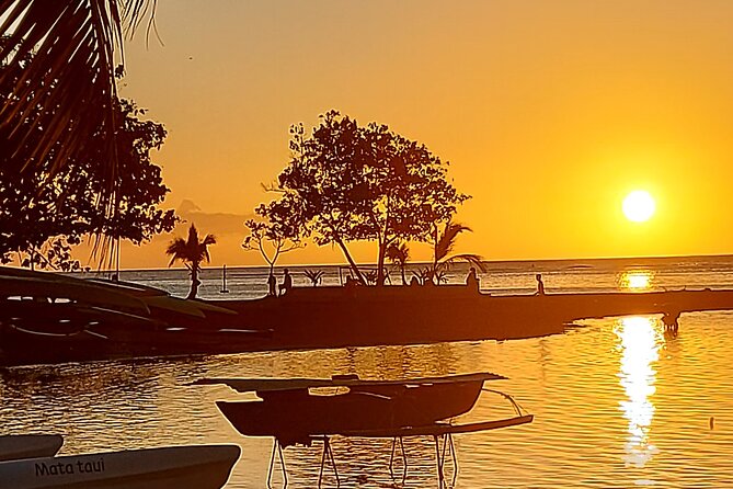 Private Tours of Tahiti by Lydia. Full or Half Day - A comfortable private ride for up to eight people
