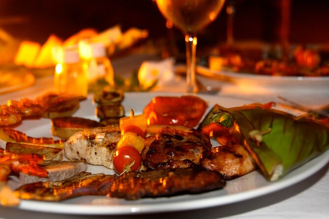 Romantic Private Sunset and Motu Dinner for Two - A 5:00 pm start sets up the evening
