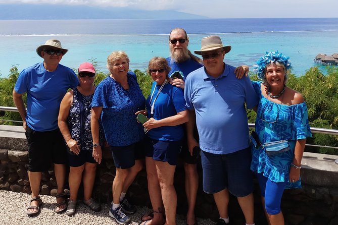 Scenic Shopping Tour from cruise ship - Moorea sightseeing with shopping built in