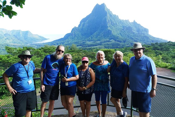 Scenic Shopping Tour from cruise ship - Manutea Tahiti and the Rotui Juice Factory