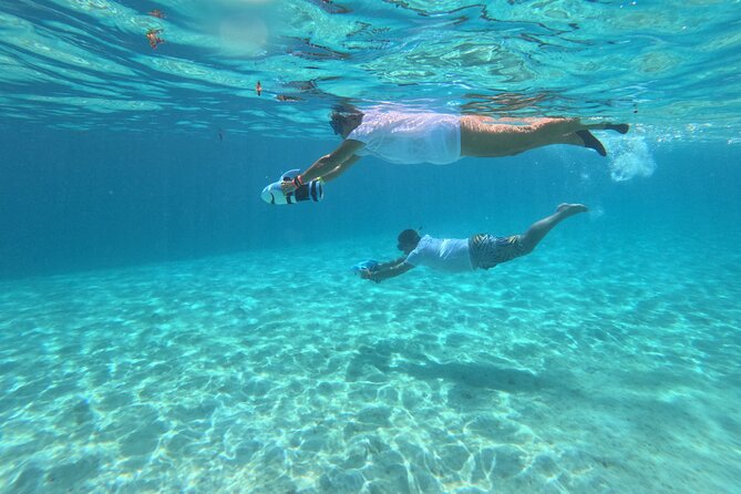 Snorkeling EN Underwater Scooter in Tahiti - A route shaped by weather and sea conditions