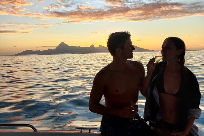 Sunset Cruise in Tahiti - A lagoon swim before the colors change
