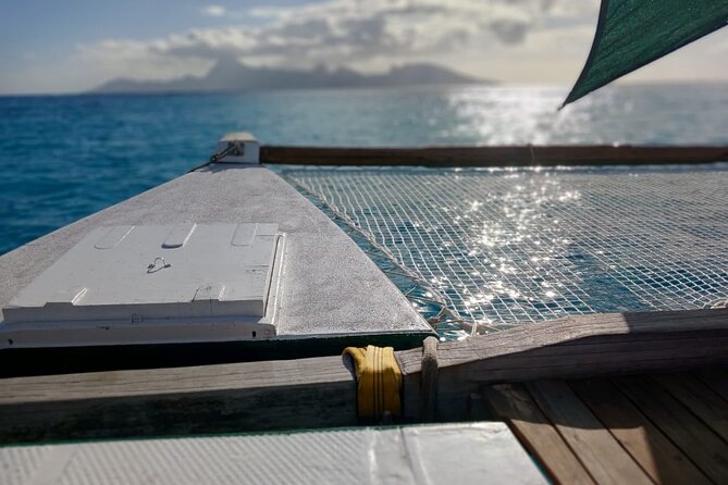 Sunset sailing trip on the Lagoon of Tahiti - Key points to know before booking