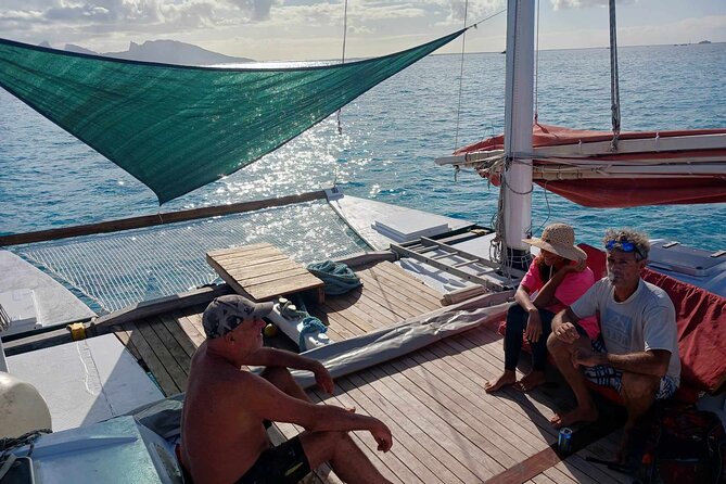 Sunset sailing trip on the Lagoon of Tahiti - Weather, cancellation, and practical planning