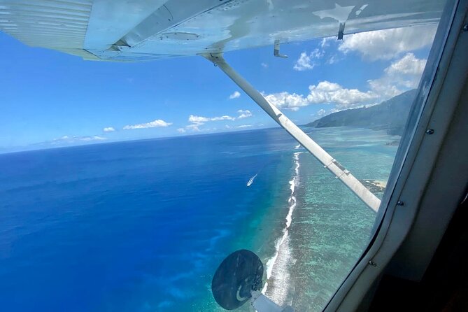 Tahiti: Full Day Tour with Private Flight EN Cessna (Moorea & Tahiti) - A private drive with a wide range of scenery