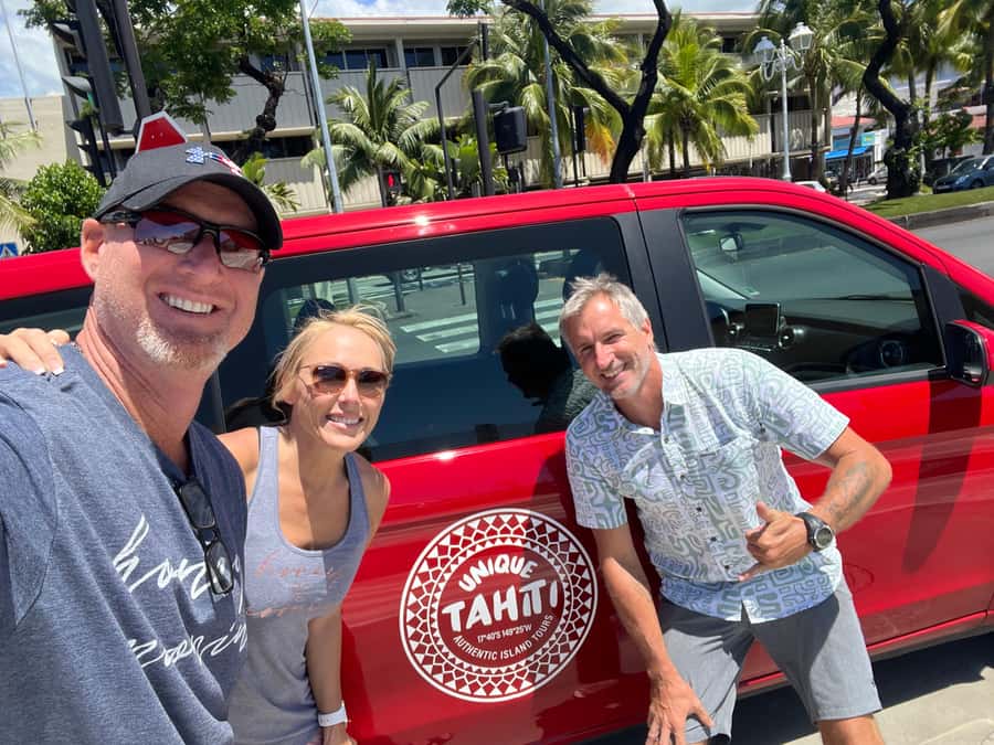 Tahiti: Unique Full Day West Coast, Combo Tour to Teahupoo - Lunch beside the lagoon